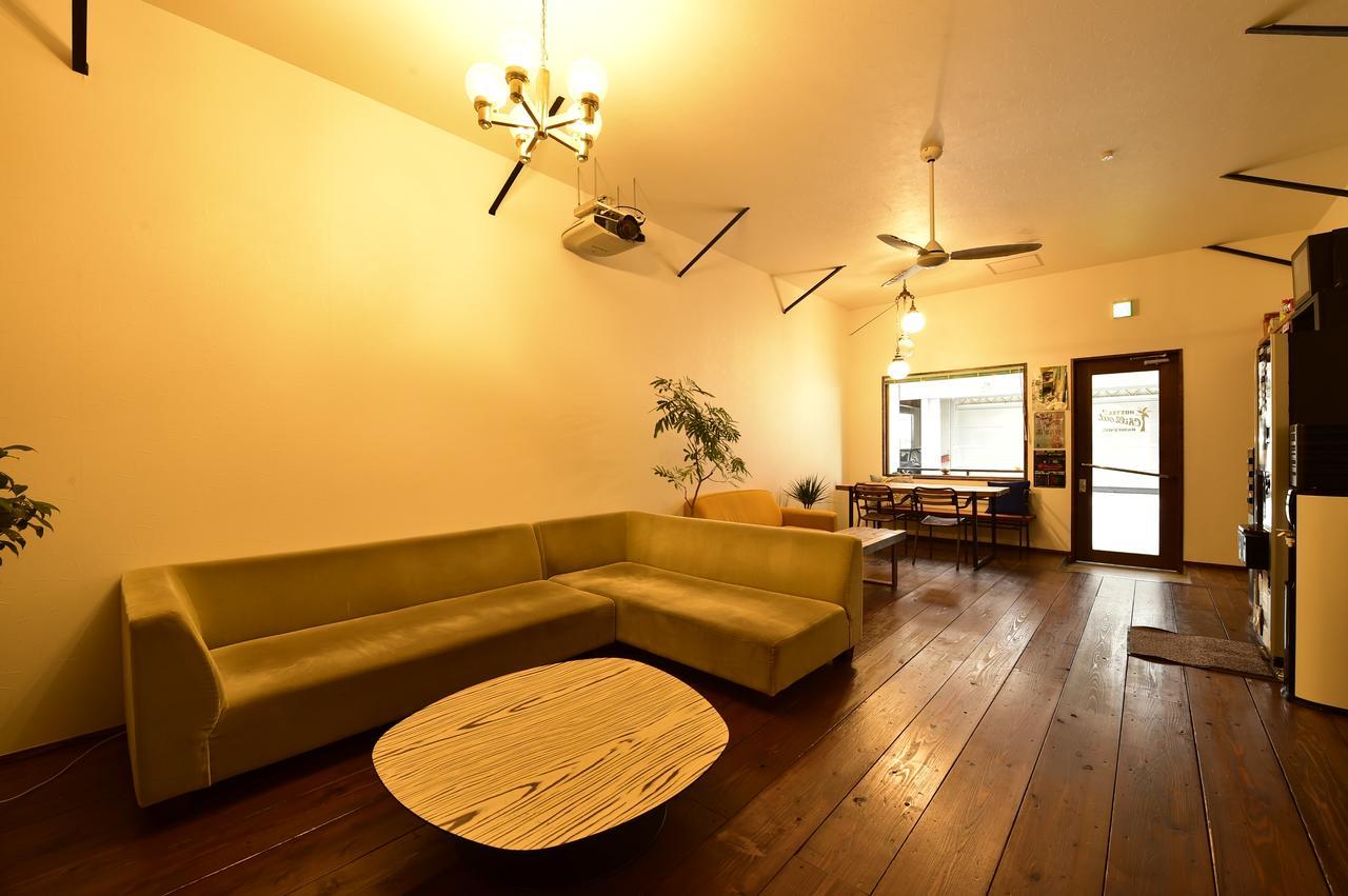 Hostel Chill Out Osaka Bagian luar foto