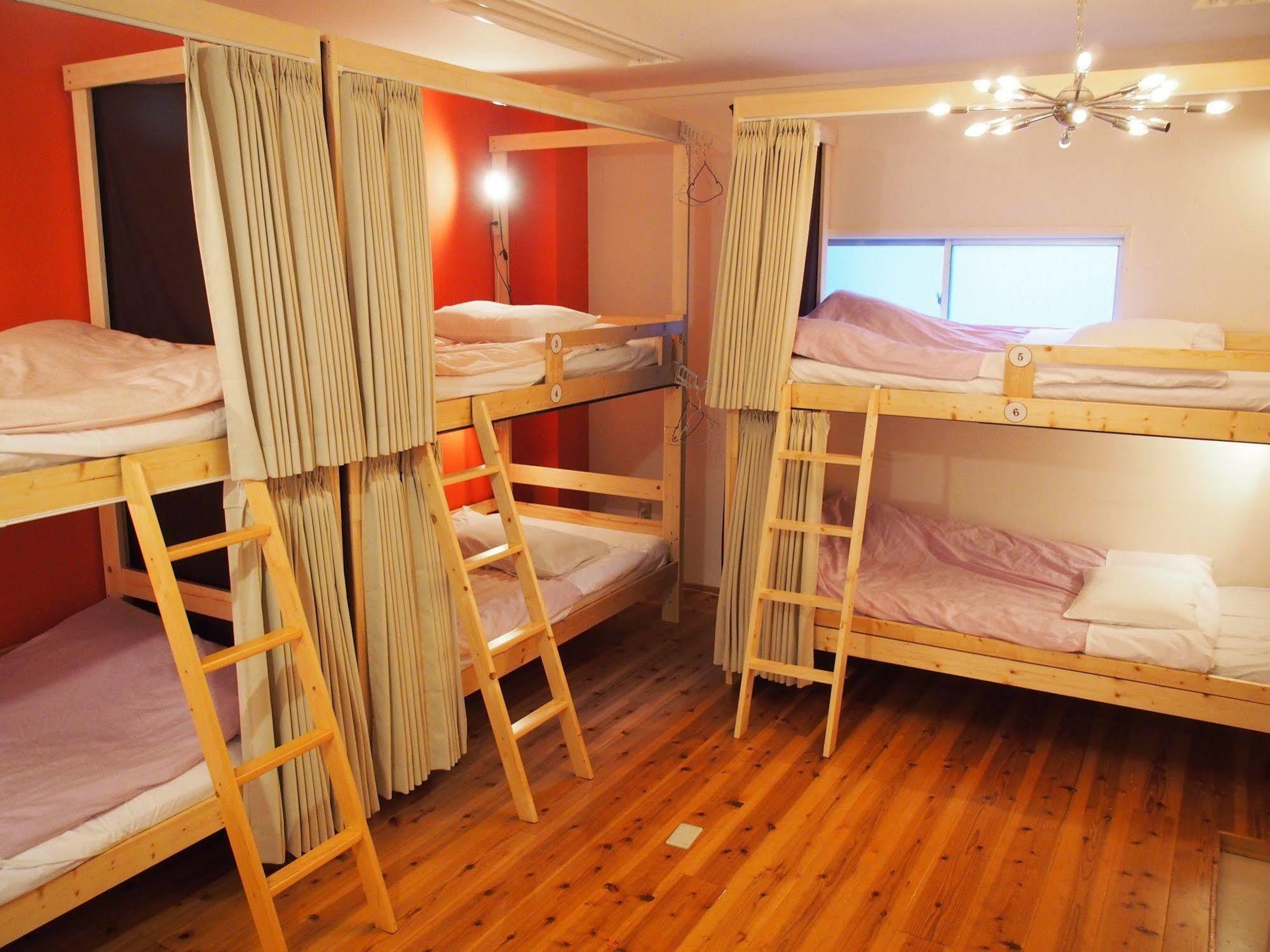 Hostel Chill Out Osaka Bagian luar foto
